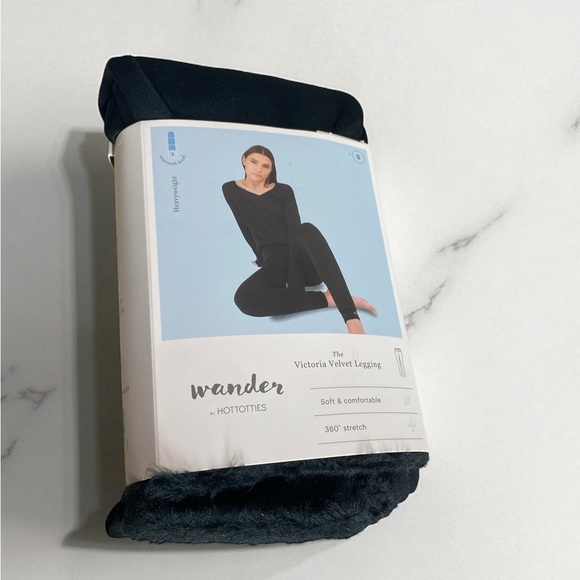 Black Victoria Velvet Leggings - Picture 4 of 5